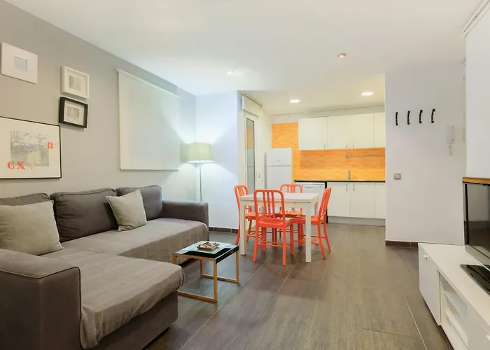 Housalia Corsega - Apartment 3 Bedrooms Next To Sagrada Familia