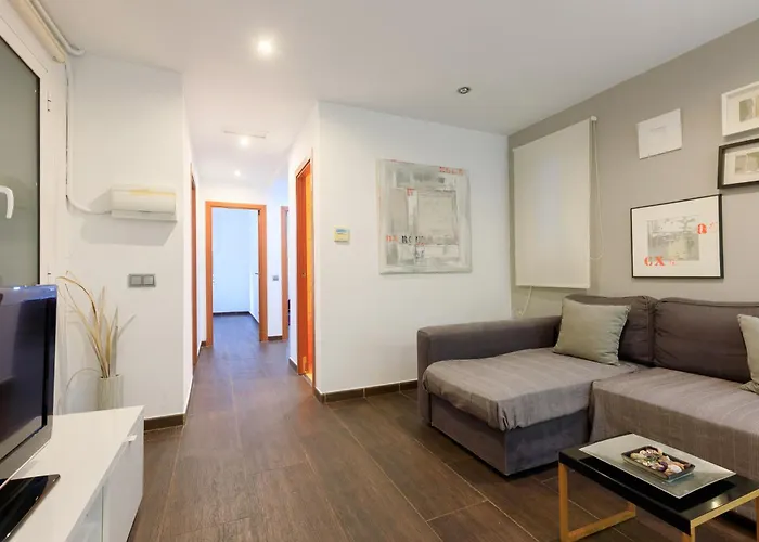Housalia Corsega - Apartment 3 Bedrooms Next To Sagrada Familia